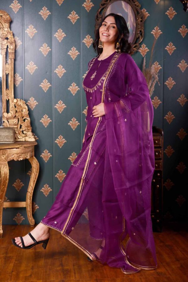 Jashan Hand Embroidery Purple Cotton Silk Kurta Set