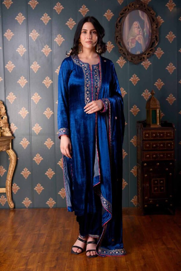 Jashan Ari Embroidery Peacock Blue Velvet Kurta Set