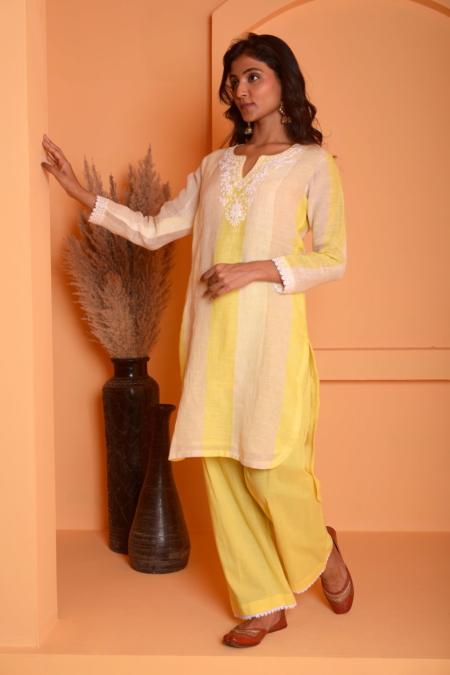 RIMJHIM LINEN CORSET DORI EMBROIDERY KURTA WITH PANT SET OF 2