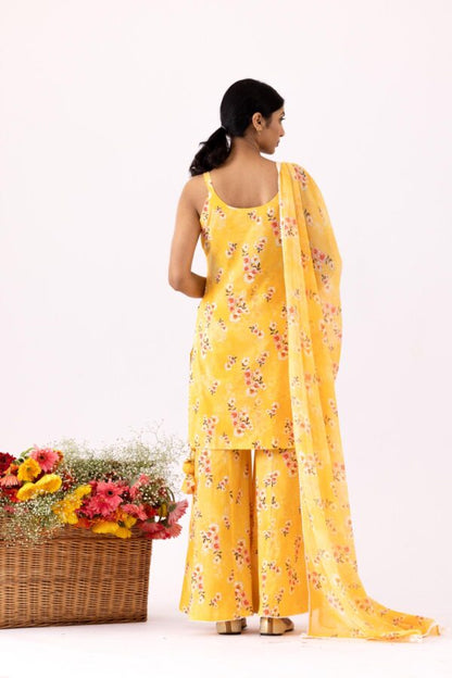 GULMEHER MUSTERED YELLOW DIGITAL PRINT COTTON GARARA SET OF 3