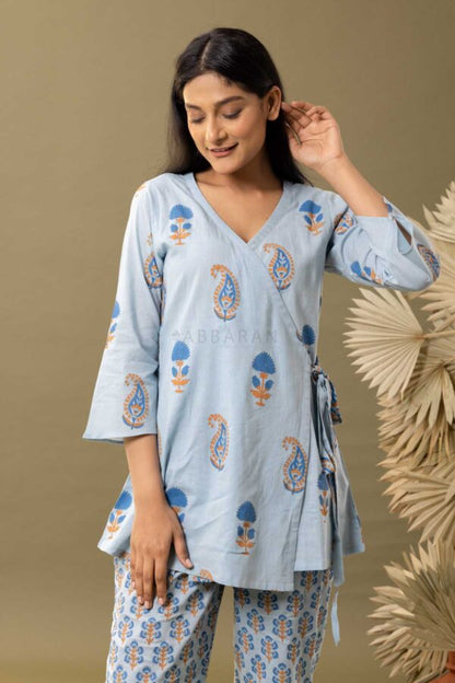 PHAGUN POWDER BLUE BLOCK PRINTED COTTON CAMBRIC ANGRAKHA KURTA WITH PANT SET OF 2