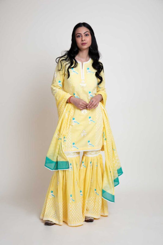 Bird Foil Printed Kurta With Lace Finish. Abstract Print Garara and Mulmul Dupatta With Lace Finish.