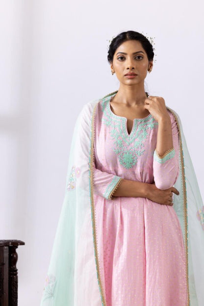GULMEHER BABY PINK DORI EMBROIDERY BANARASHI CHANDARY ANARKALI WITH CHUDIDAR SET OF 3