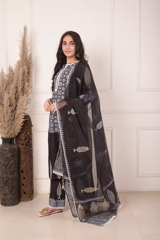 Rimjhim Black With White Lace Work And Foil Block Print Straight Kurta With Plazzo And Dupatta